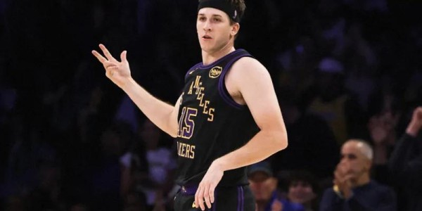 乐鱼vip注册-湖人120-106森林狼迎3利好！里弗斯回暖，艾顿强硬，球队攻守升华