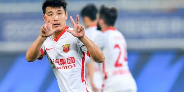 乐鱼体育下载-中国足球2022：国足惨败李铁被查 女足问鼎亚洲杯